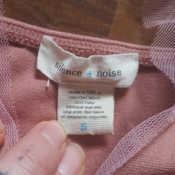 UO Silence + Noise Pastel Pink Blush Crop Top longline Bralette Cami mesh trim - Picture 5 of 5